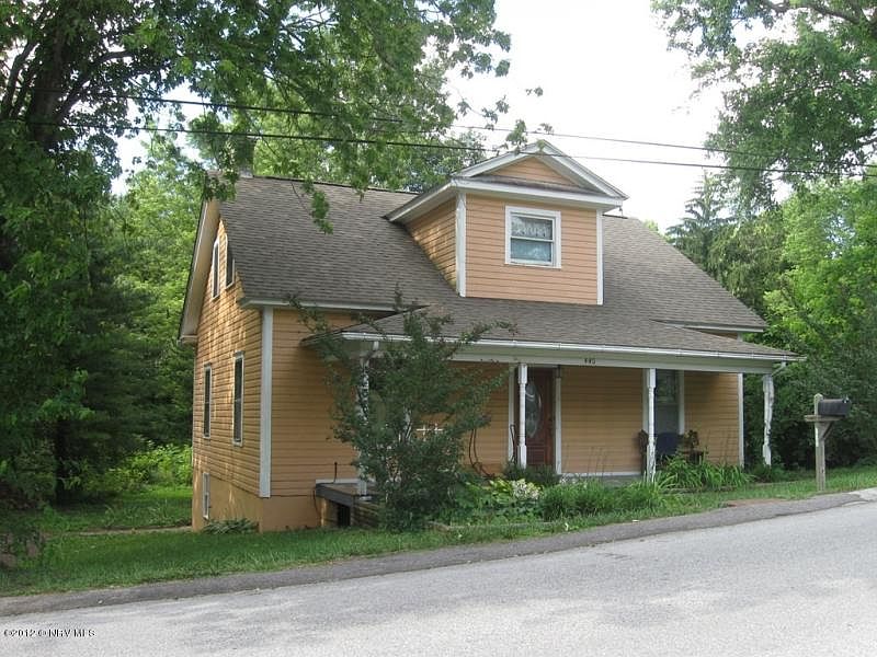 1st image of 440 Church St