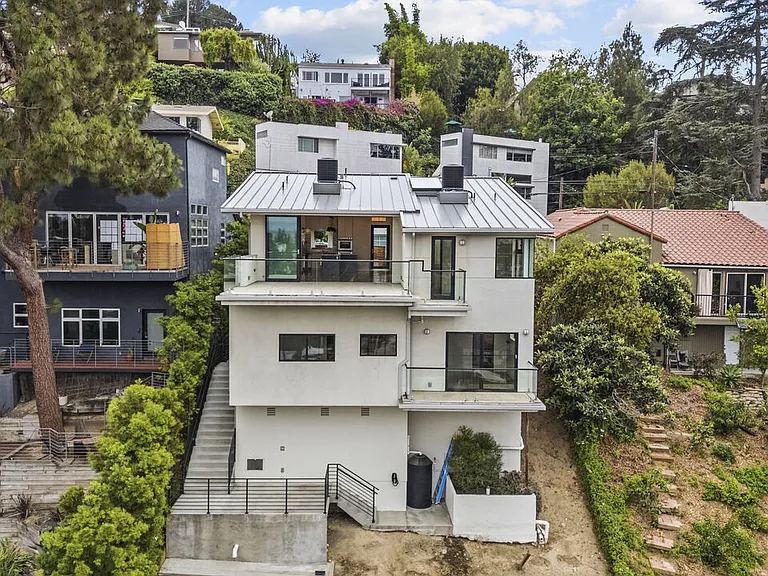 2388 Lyric Ave — Photo 47