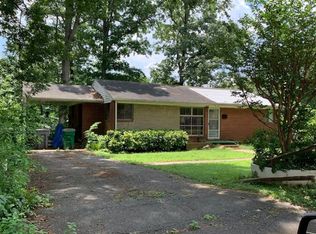 1610 Cromwell Ct, Charlotte, NC 28205