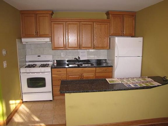 4th image of 4416 N Kostner Ave APT 2A