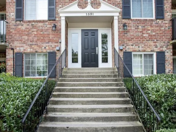 1531 Colonial Dr APT 302, Woodbridge, VA 22192