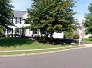 385 Cobbler Ct, Yardley, PA 19067
