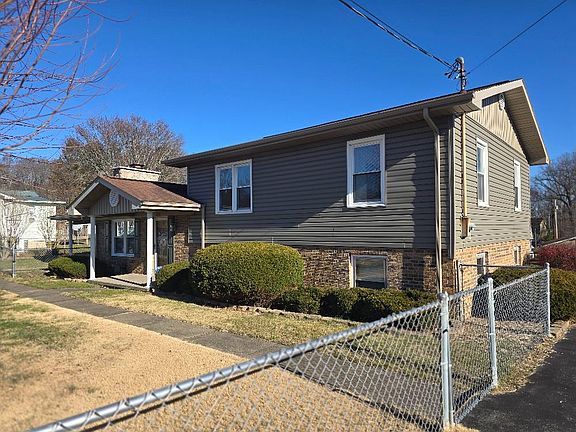 5th image of 186 Mahan Ave