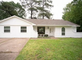 10302 Woodwick St, Houston, TX 77016