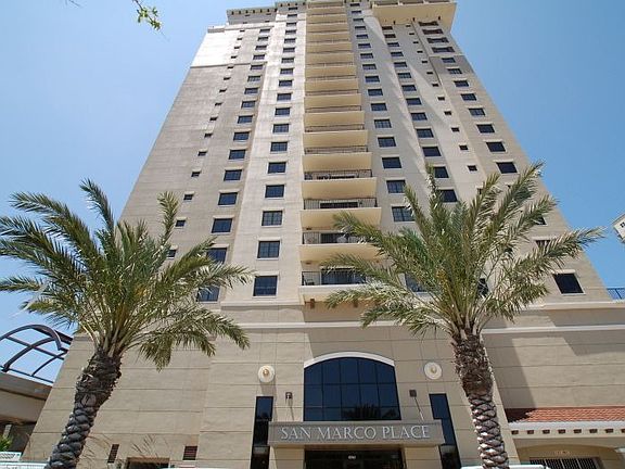 4th image of 1478 Riverplace Blvd APT 806