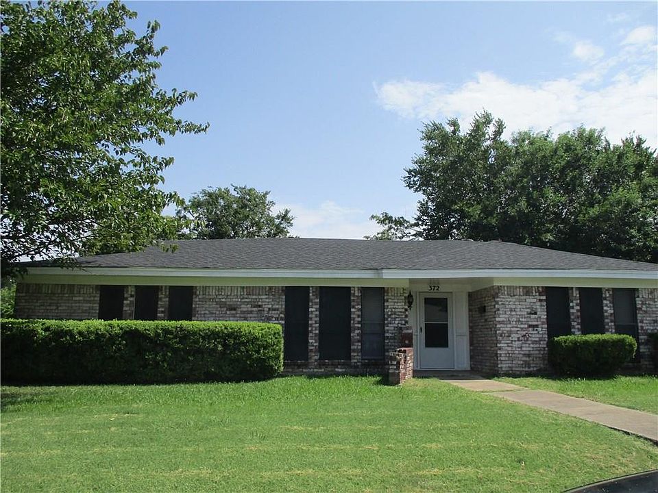 1st image of 372 Heirloom Dr