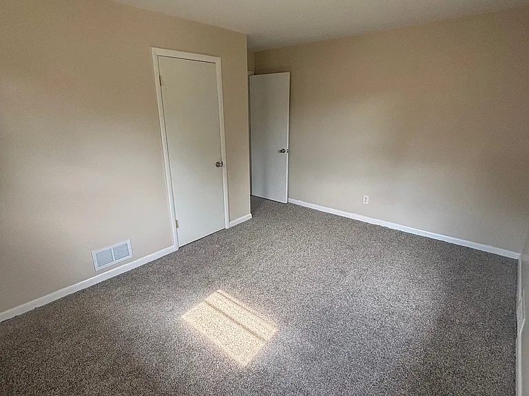 1501 Pacific St — Photo 9