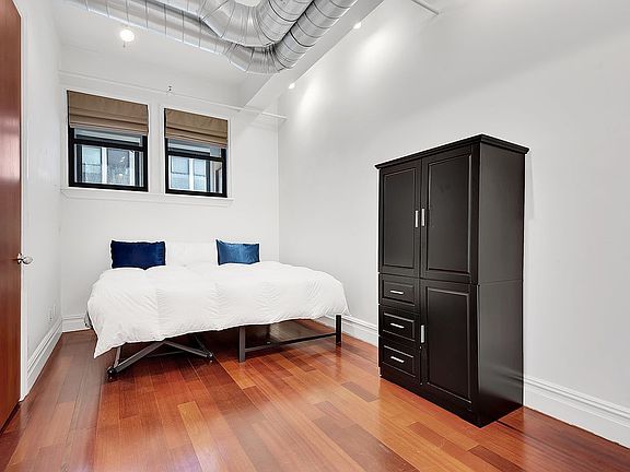 4th image of 45 E 30th St APT 8A
