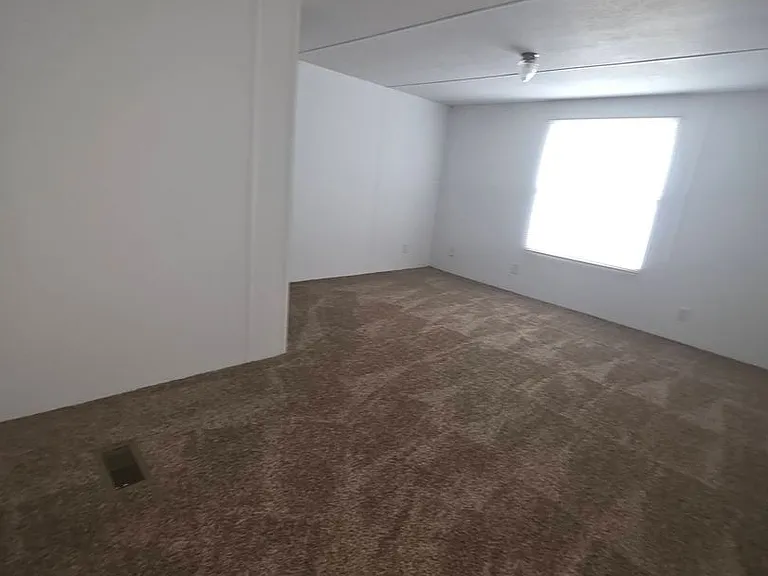 803 Bonfire Dr — Photo 12