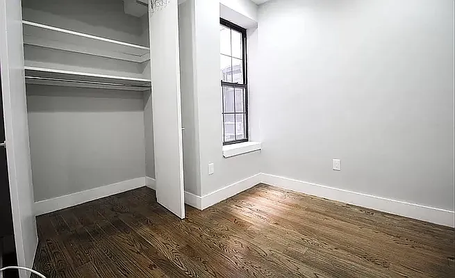 Rented by CW Realty Property Management LLC | media 4