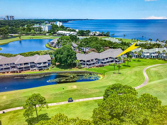 3rd image of 824 Harbour Point Dr #824