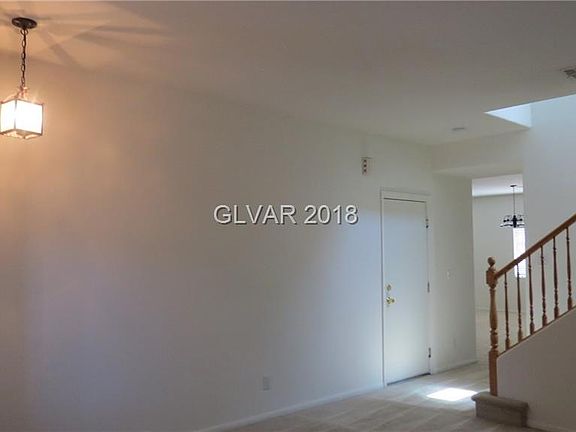 3rd image of 625 Cowboy Cross Ave