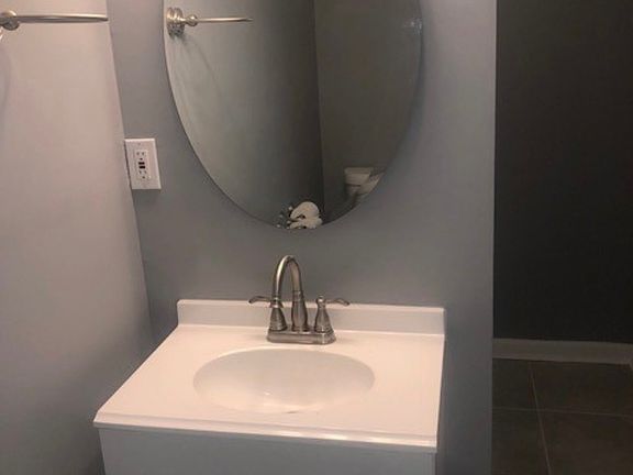 5th image of 1326 James St