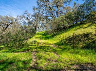 811 Riverside Dr, Ukiah, CA 95482