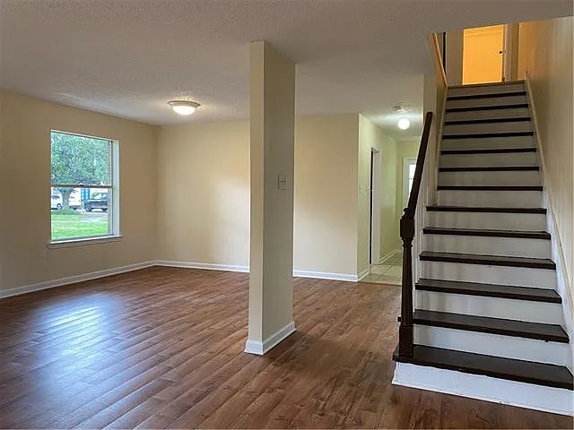 3709 Terrie Ct — Photo 7