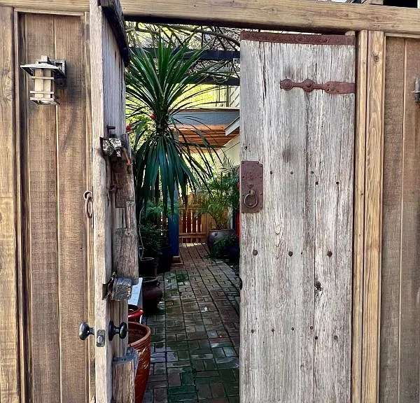 2511 Perdido Ln — Photo 24