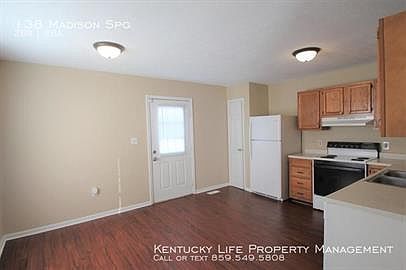 3rd image of 140 Madison Spgs