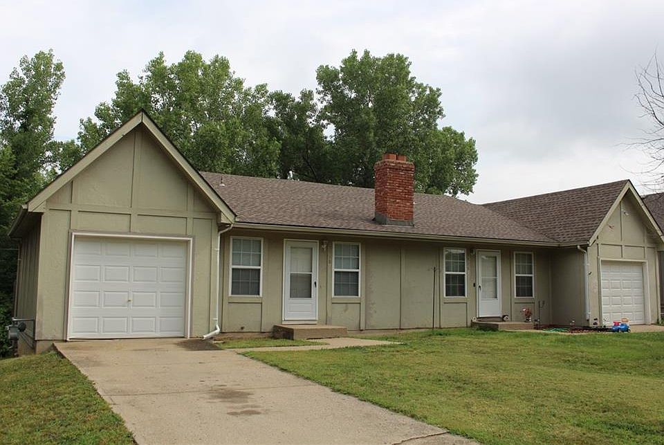 1st image of 5516 Crest Dr #18