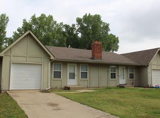 5516 Crest Dr #18, Kansas City, KS 66106
