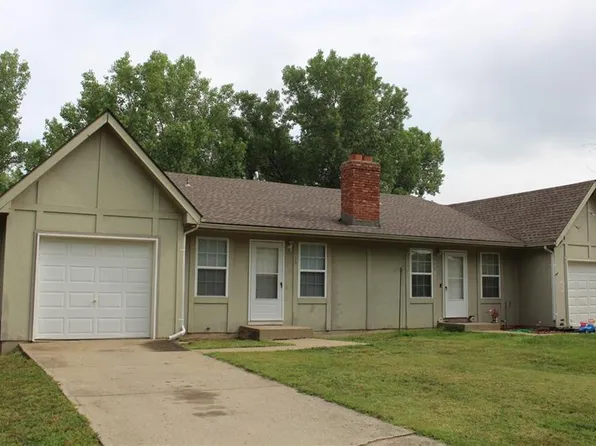 5516 Crest Dr #18, Kansas City, KS 66106