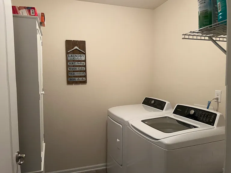 3576 Baxter St — Photo 9