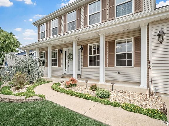 4th image of 7437 Little Oaks Dr
