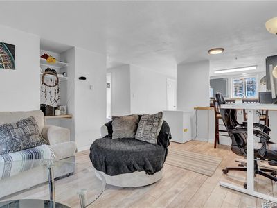 2190 S Holly Street #116, Denver, CO, 80222