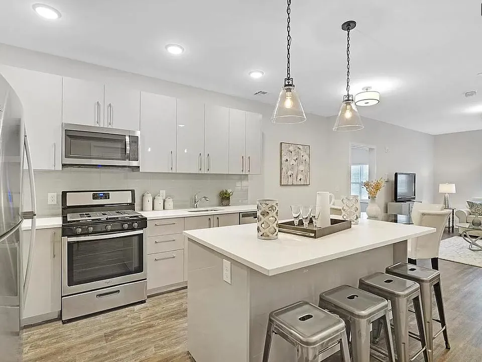 Green Oaks Apartments