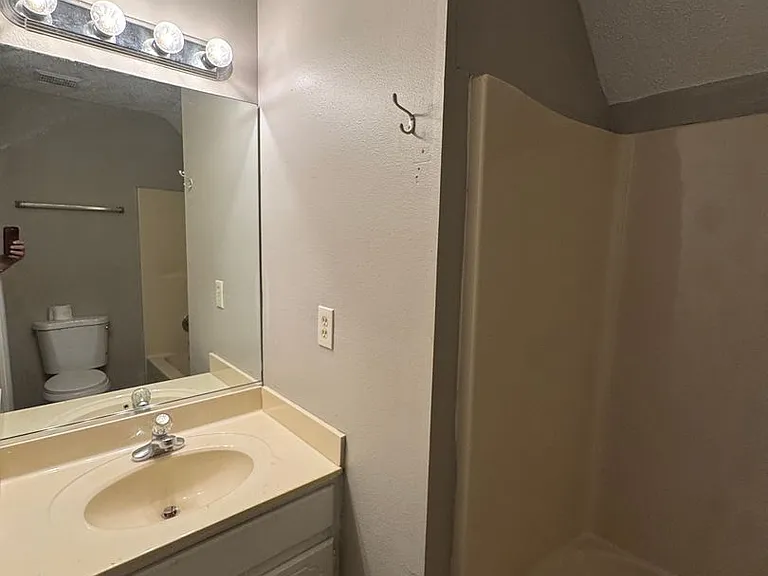 2508 Bonnie Jean Pl — Photo 13