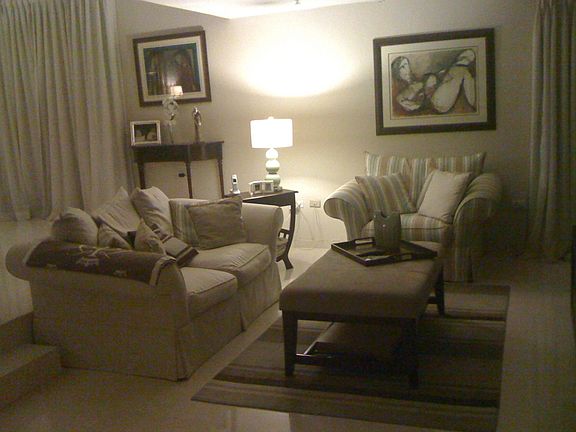 Mstr bedroom family room