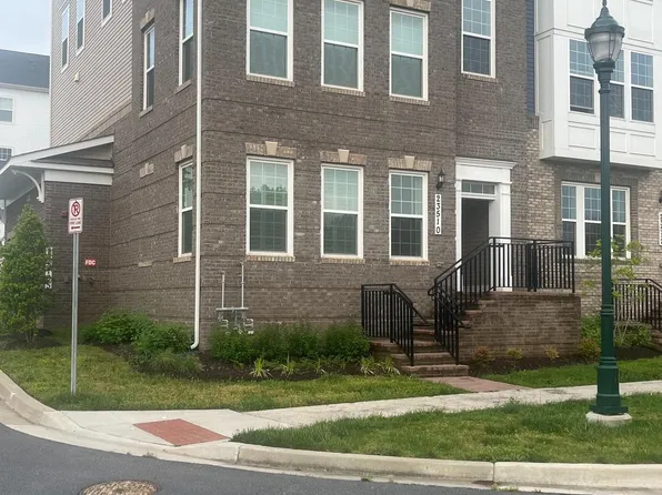 23510 Overlook Park Dr #D1, Clarksburg, MD 20871
