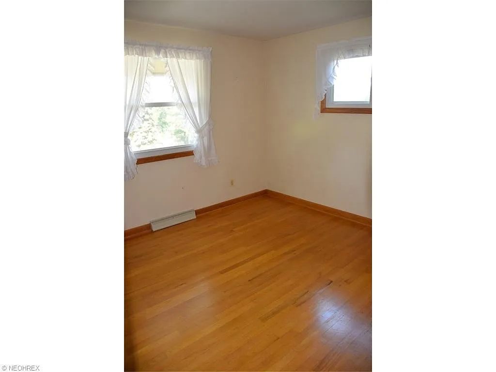 1726 Evergreen Park Dr photo 1