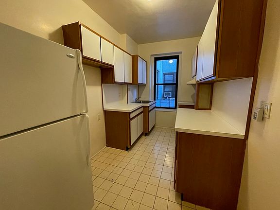 2nd image of 82-46 Lefferts Blvd #11