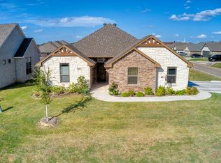 3217 Main St, Granbury, TX 76049