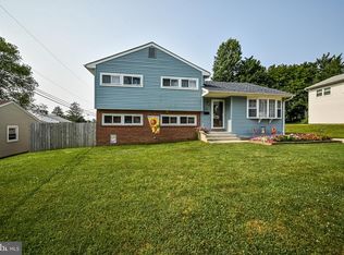 32 Ruby Dr, Claymont, DE 19703
