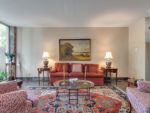 3rd image of 475 N Highland St #12EF