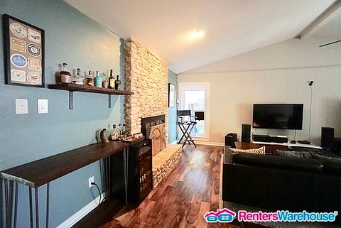 3rd image of 2718 Bryonhall Dr