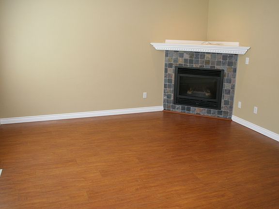 4th image of 8810 NE 80th Ct