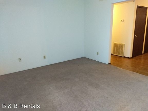 2nd image of 3021 Mimosa St APT 3