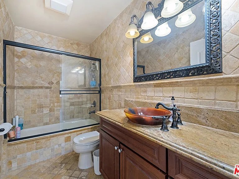 650 E Palm Ave #302 — Photo 37
