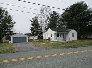 5751 Singers Glen Rd, Rockingham, VA 22802