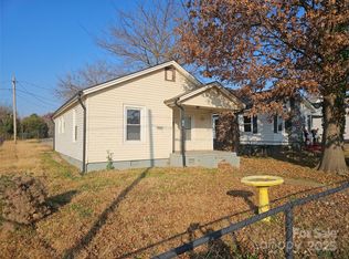 705 Cleveland Ave, Grover, NC 28073