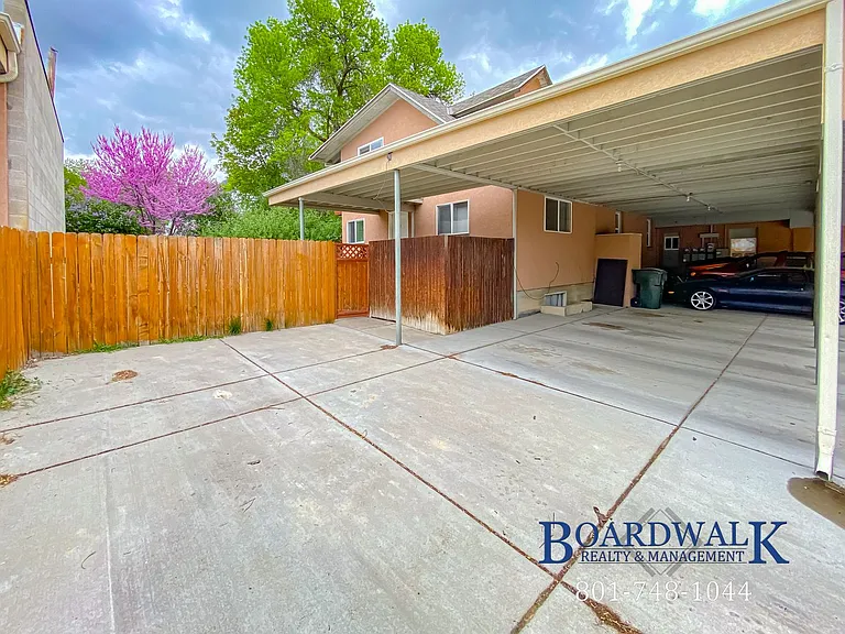 2527 E Valley View Ave — Photo 16