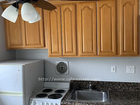 5th image of 1716 De Rose Way Unit 10