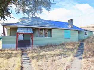 22995 State Route 28 E, Lamona, WA 99144