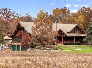 W1930 Briar Ridge St, Lake Geneva, WI 53147