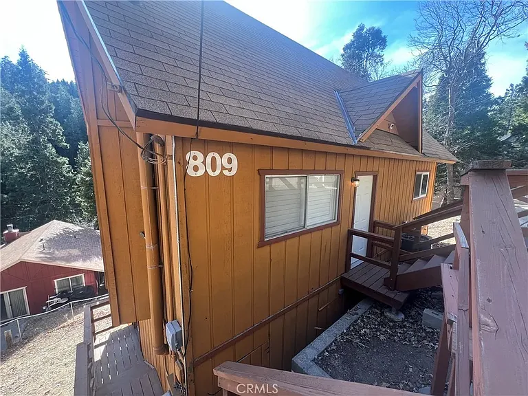 809 Virginia Ct — Photo 20