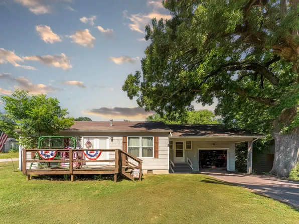 375 S 8th Street, Mammoth Spring, AR 72554
