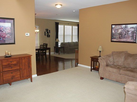 3rd image of 2350 Artesian Way