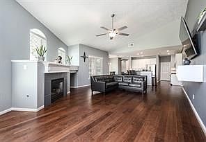5th image of 3403 E Cedar Hollow Dr